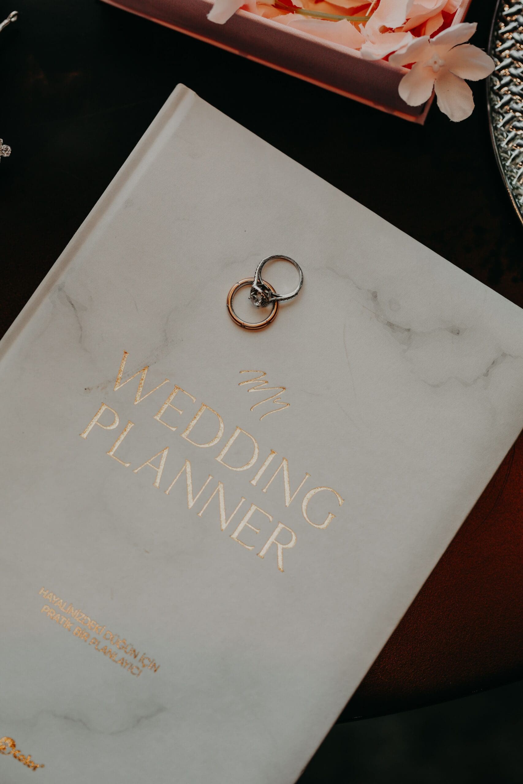 wedding planning journal with wedding rings